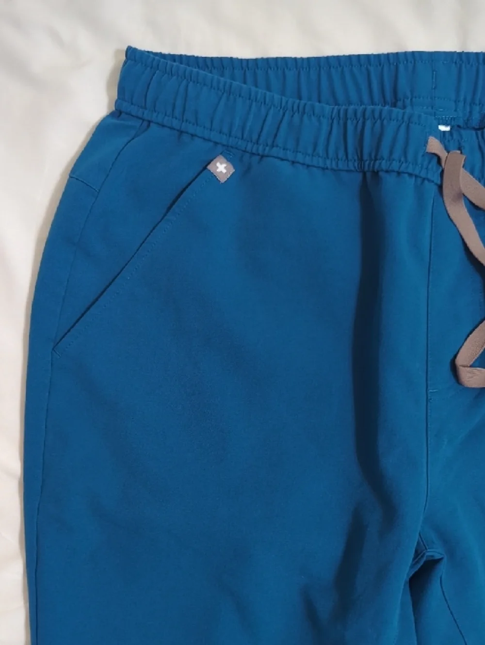 Figs Tansen Jogger Scrub Pants, Color Alps Blue Size L